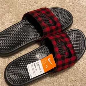 Nike slides